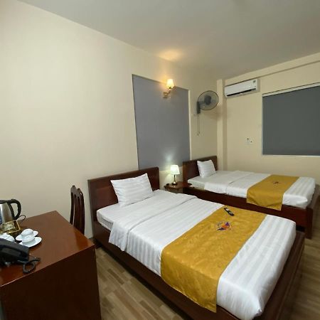 Hotel Khach San Hoa Binh Quang Tri Dong Ha Esterno foto