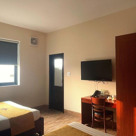 Hotel Khach San Hoa Binh Quang Tri Dong Ha Esterno foto