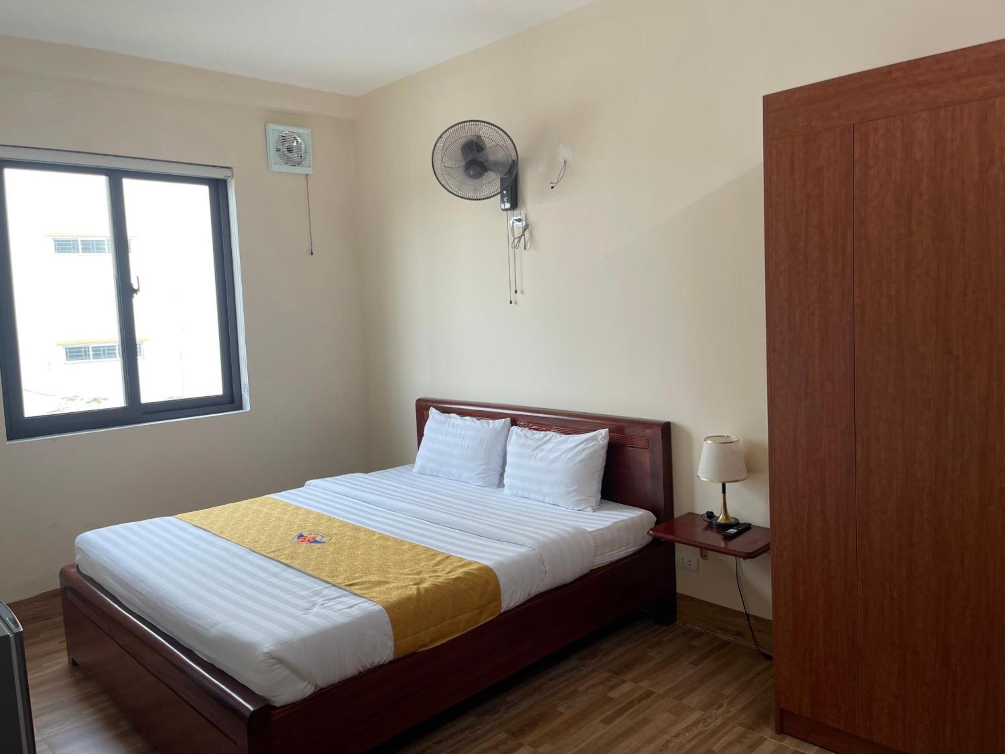 Hotel Khach San Hoa Binh Quang Tri Dong Ha Esterno foto