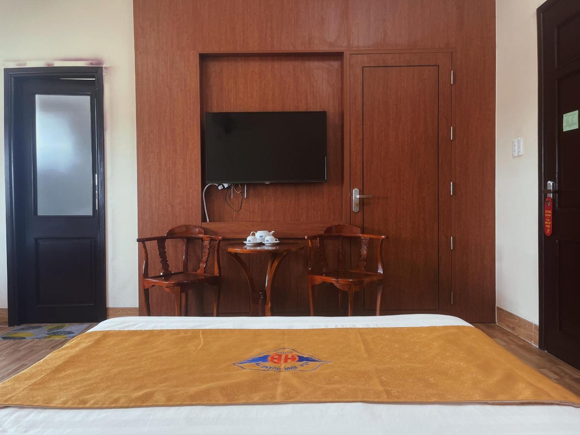 Hotel Khach San Hoa Binh Quang Tri Dong Ha Esterno foto